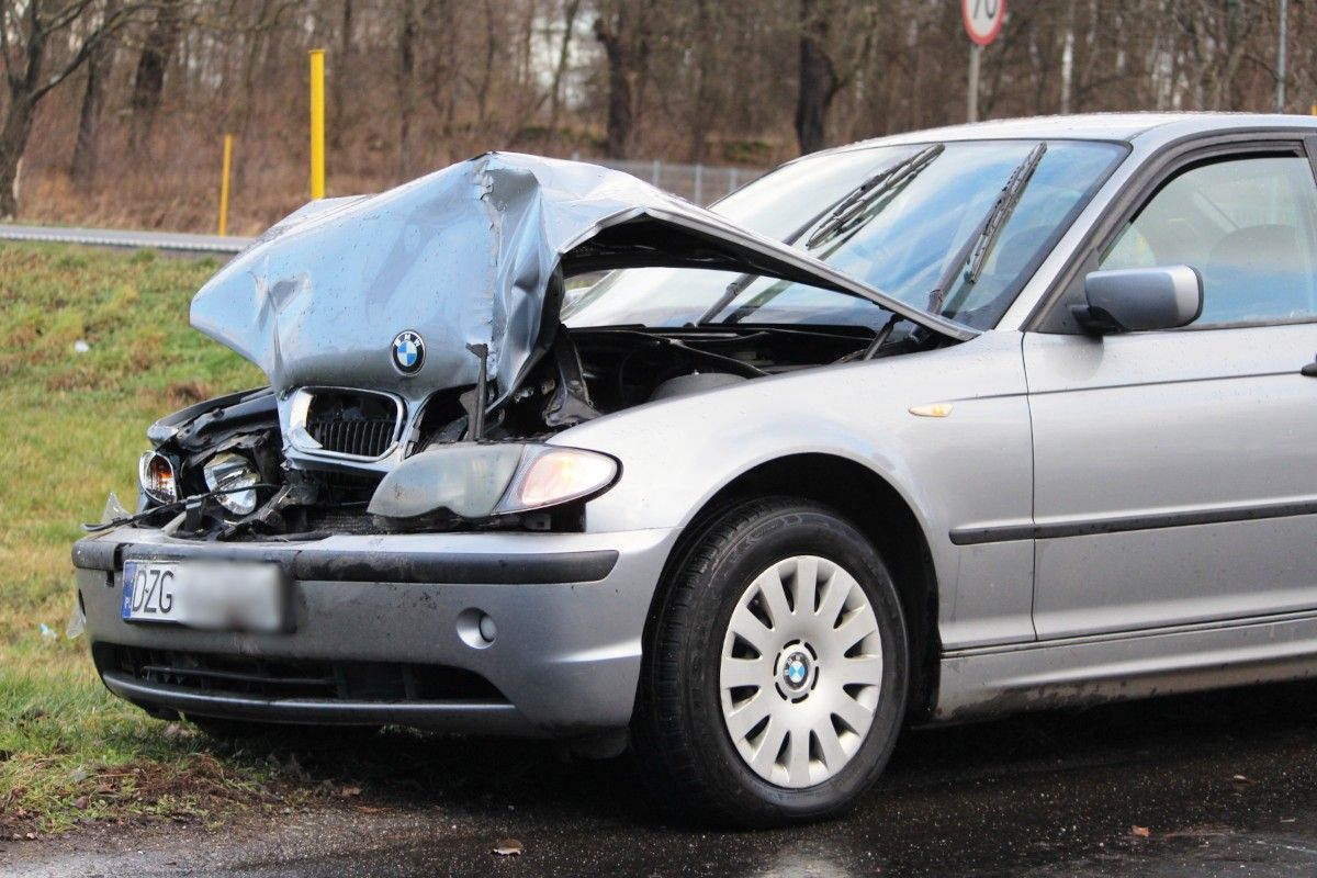bmw kolizja