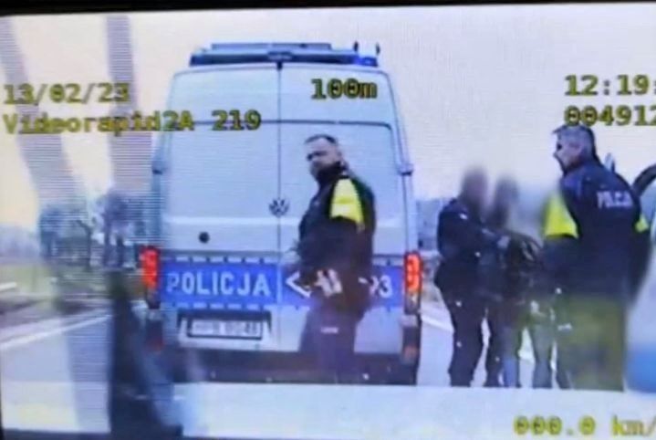 policjant radiowóz