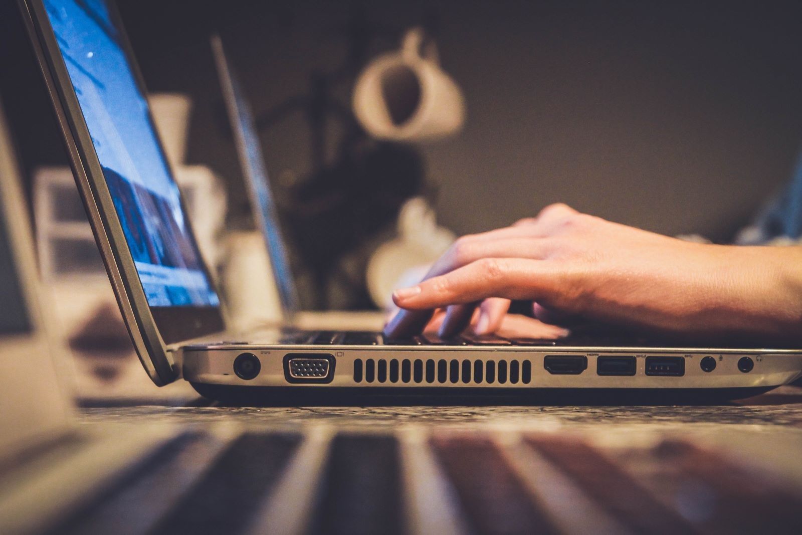 Laptop