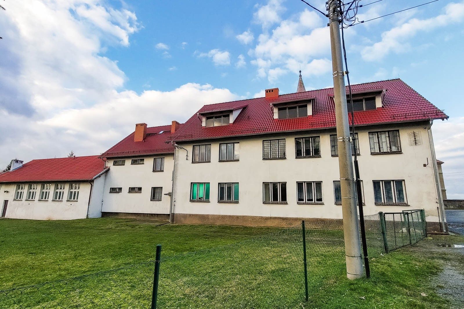 Godzieszów school