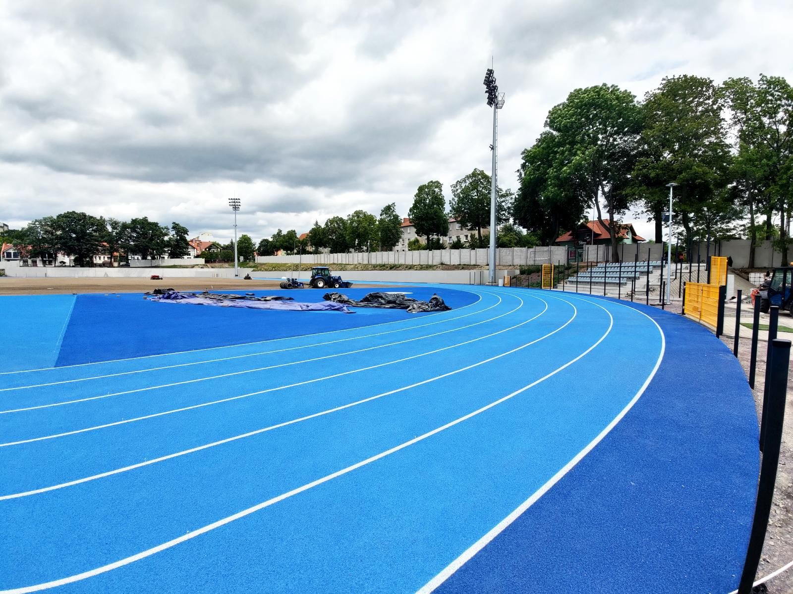 stadion bieżnia przebudowa