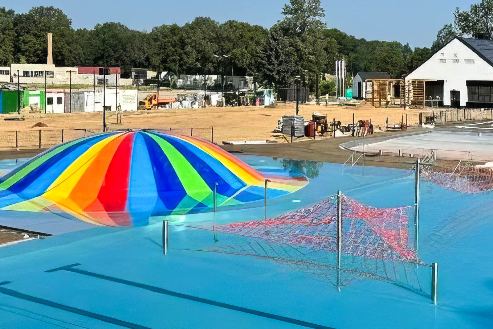 swimming pool
