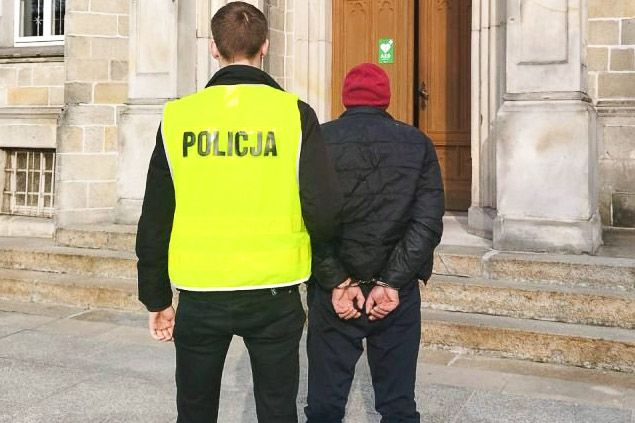 policjant skazany
