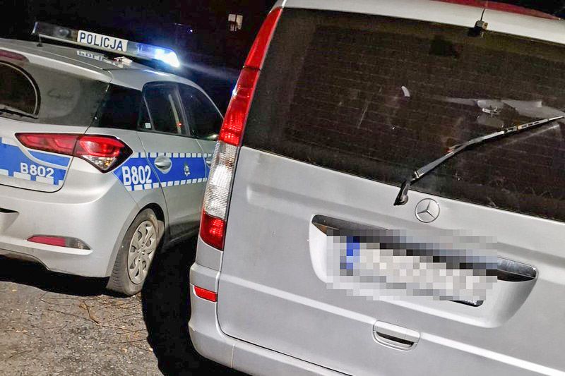 поліцейський автомобіль, авто
