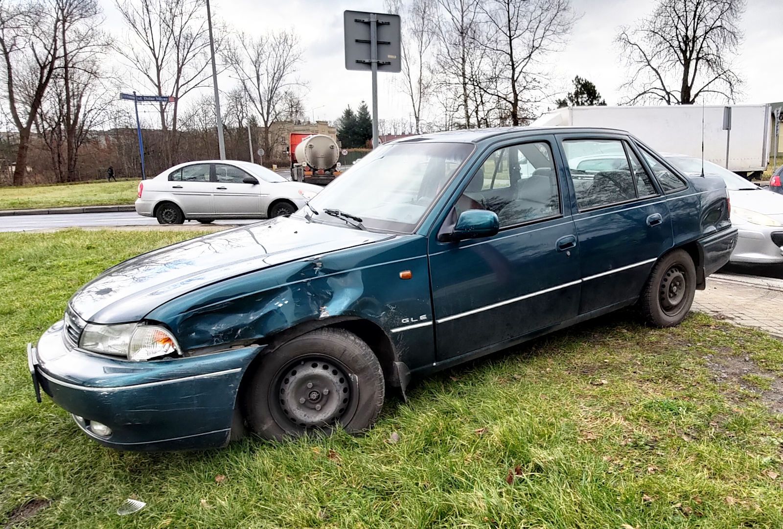 kolizja auto dolne młyny