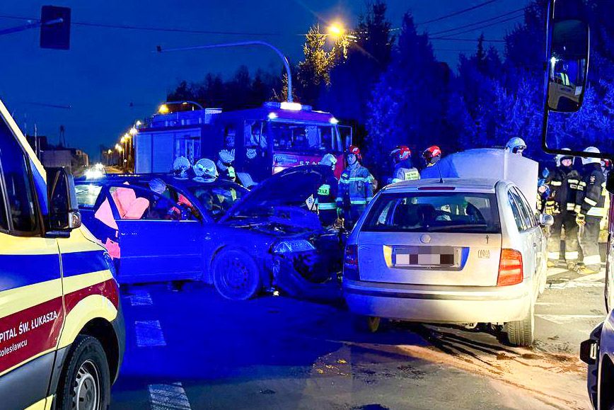 wypadek wrak auto