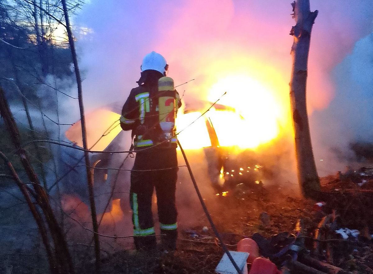 pożar auto nowogrodziec