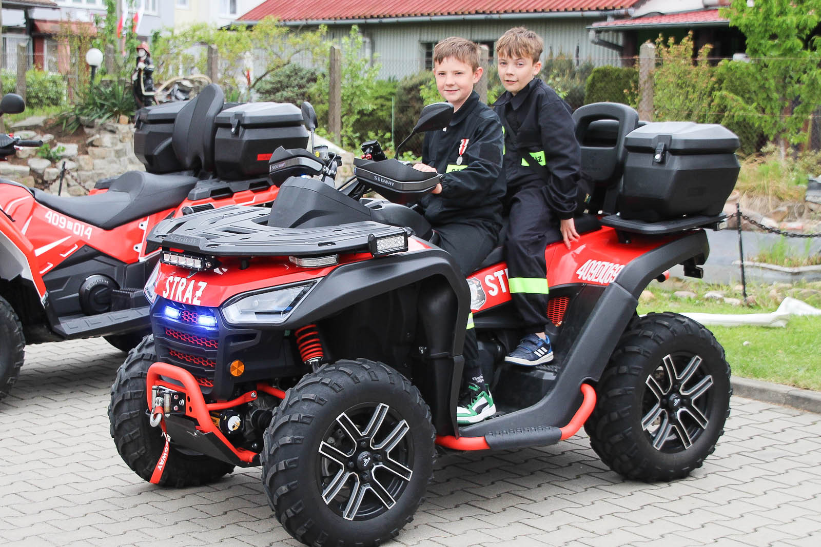 quad chłopiec straż