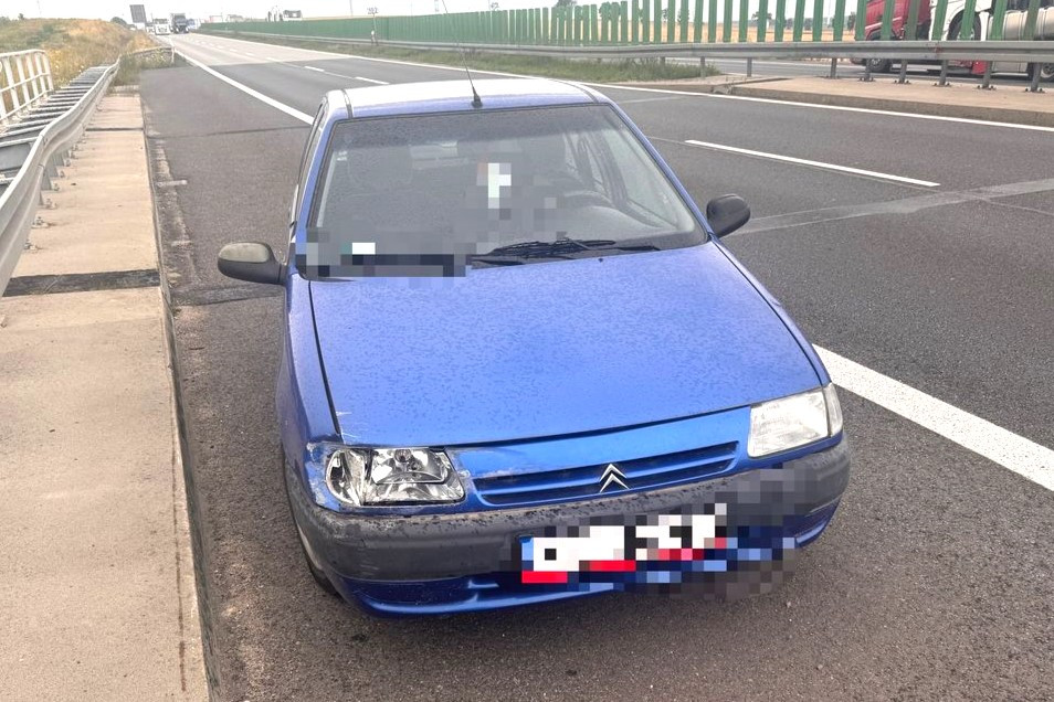 auto a4