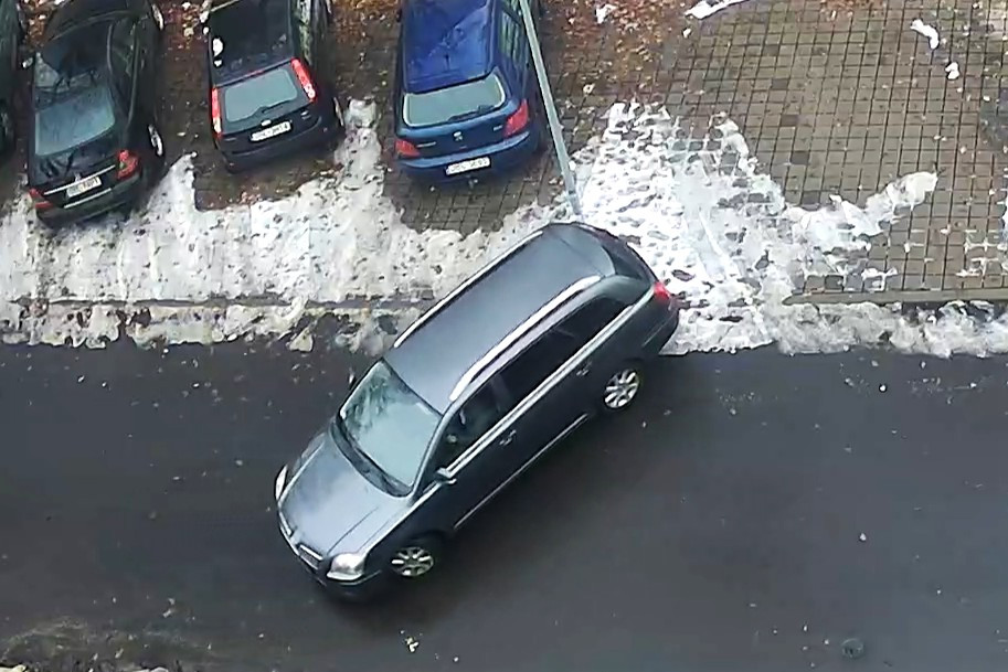 auto słupek