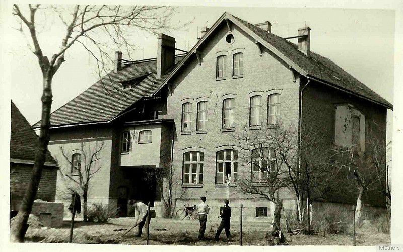 історія школи в Крушині