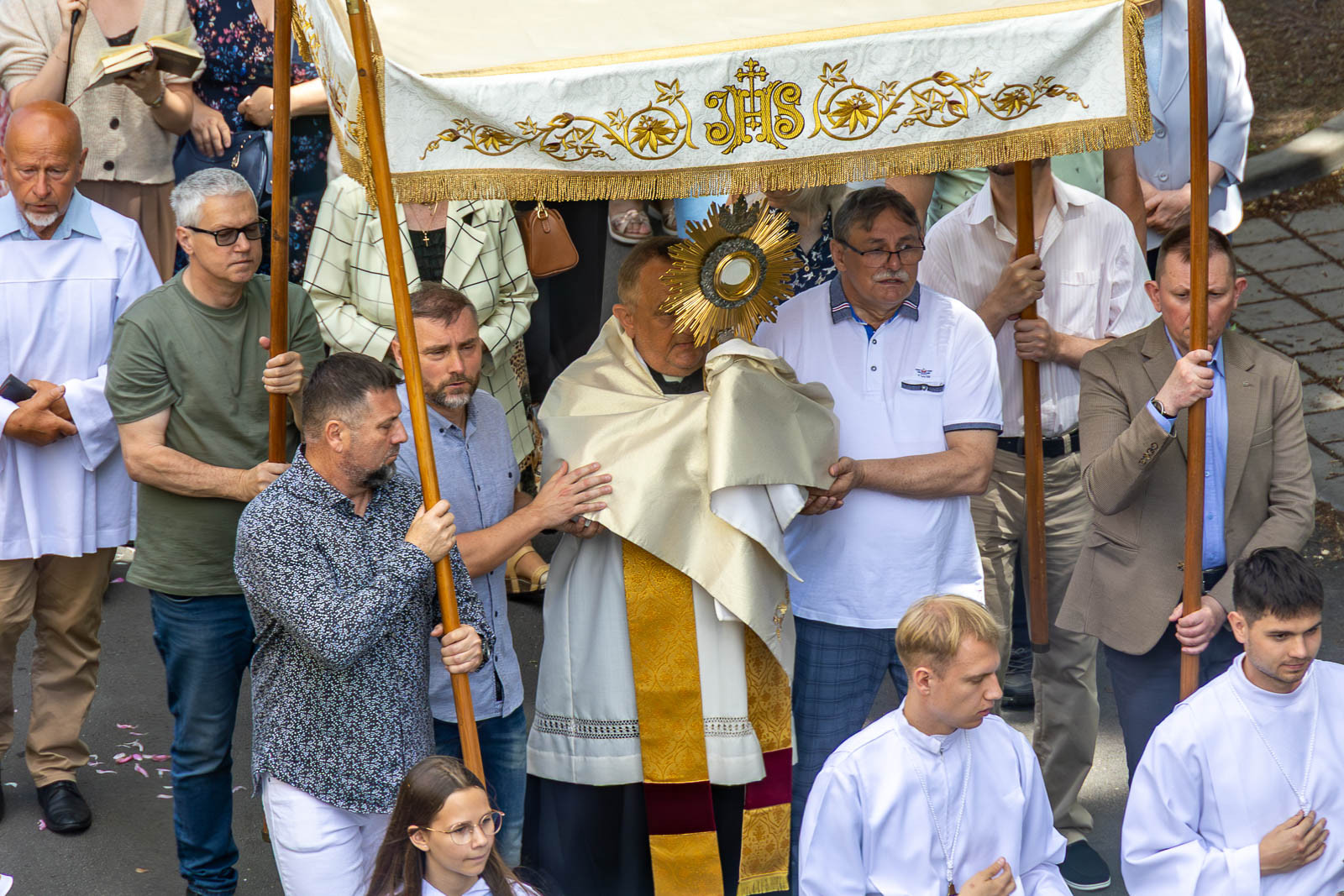 procession