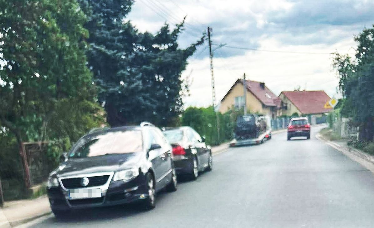 cars parked on Ceramiczna Street