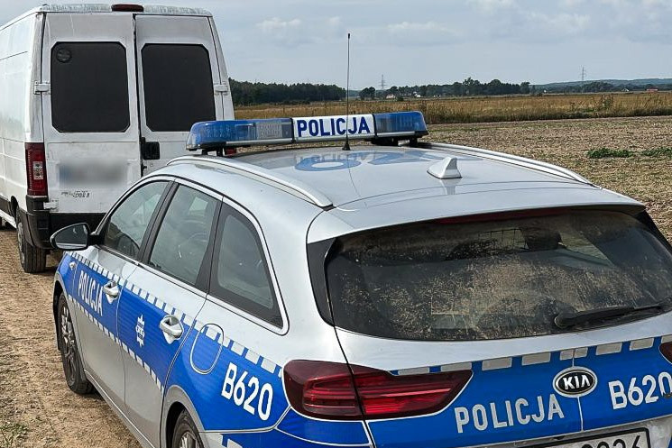 bus radiowóz