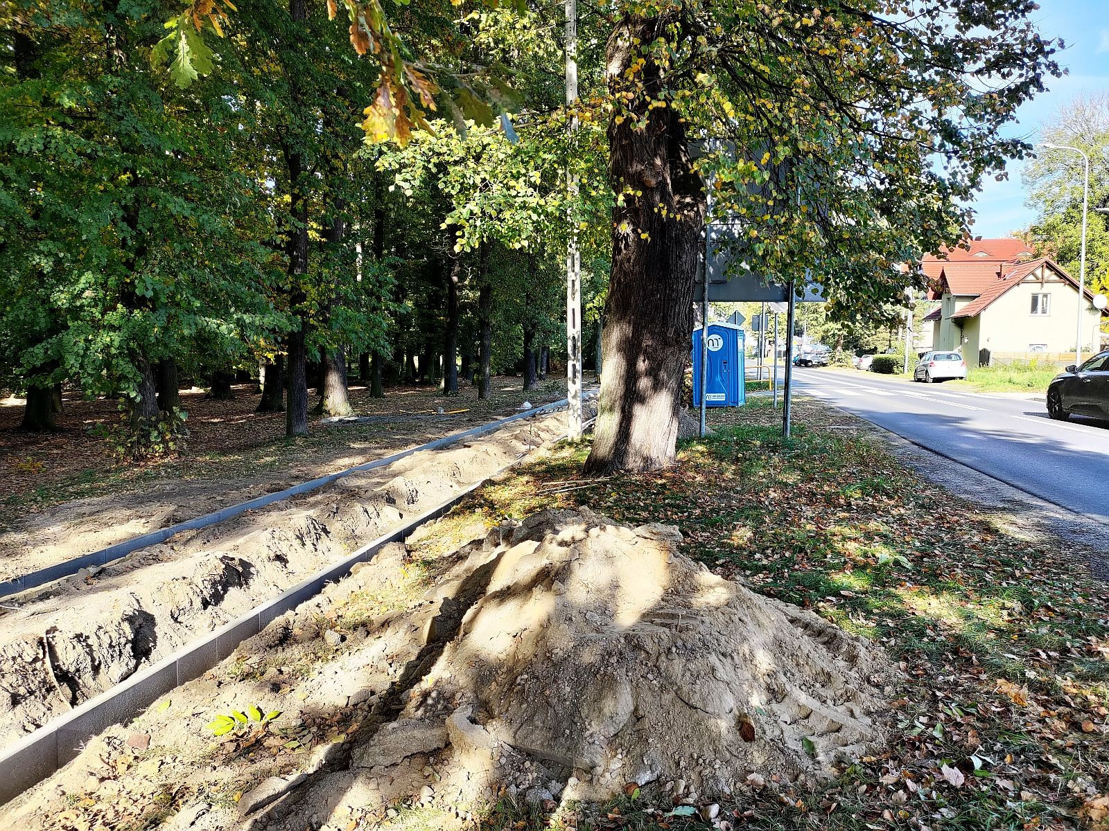 Budowa ścieżki rowerowej przy ulicy Jeleniogórskiej