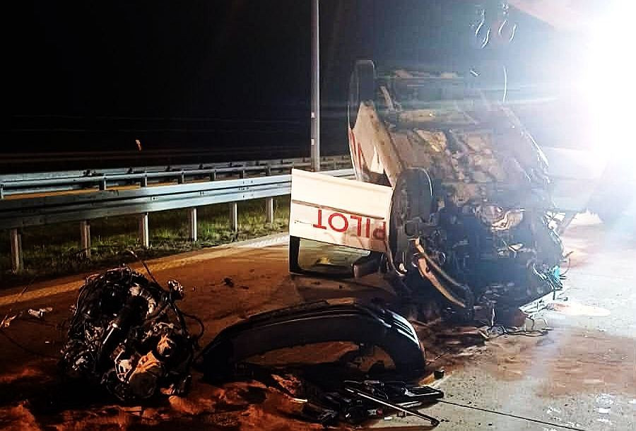 Car overturned onto its roof on the A4
