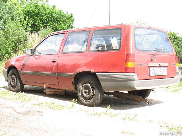 Mocowanie rury wydechowej