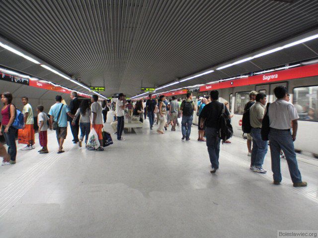 Metro w Barcelonie