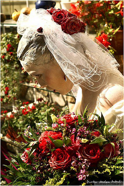 Gliniana Panna Młoda