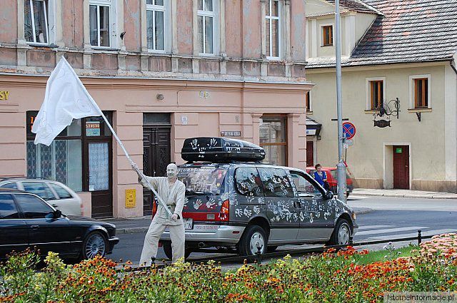 Oficjalny GlinoWóz Parady 6