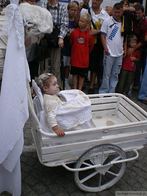 Chylę czoło...przed przyszłą KRÓLOWĄ Glinoludów