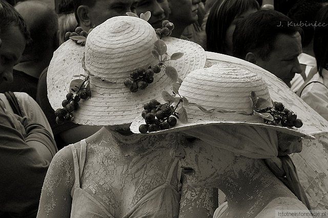 Kapelusze... ;)