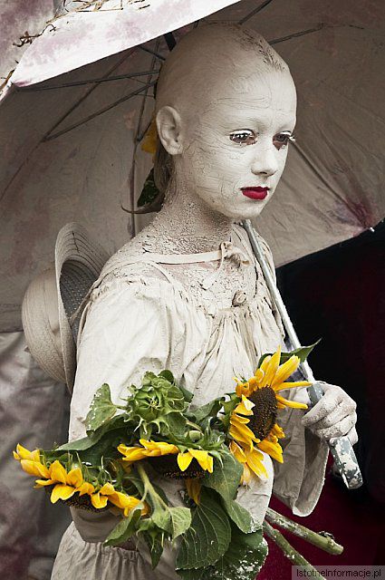 Dama ze słonecznikami