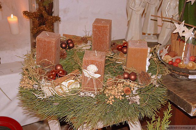 Zamek kliczków - Christmas art &amp; flowers party