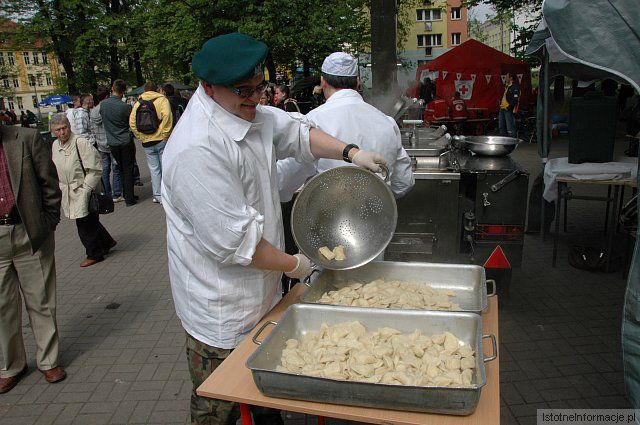 Dzień Dawcy Szpiku w Bolesławcu w ramach Pikniku PCK