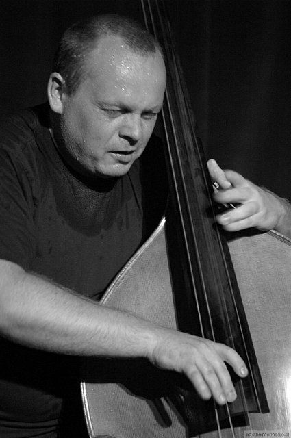 Andrzej skrzypek -kontrabas