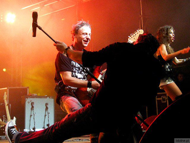 Wojciech Szajwaj, Andrzej Janusz i Ola Ziora z zespołu Sumptuast