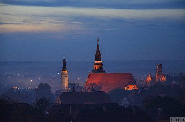 Gdy 'miasto ' zasypia