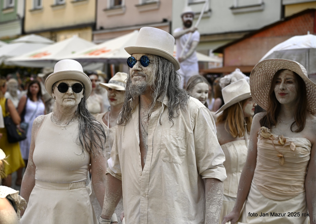 Parada z miłości do Gliny-2025  rok