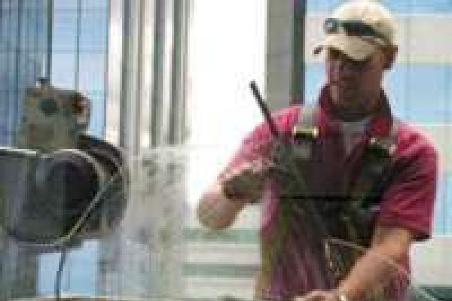 okno mężczyzna myć