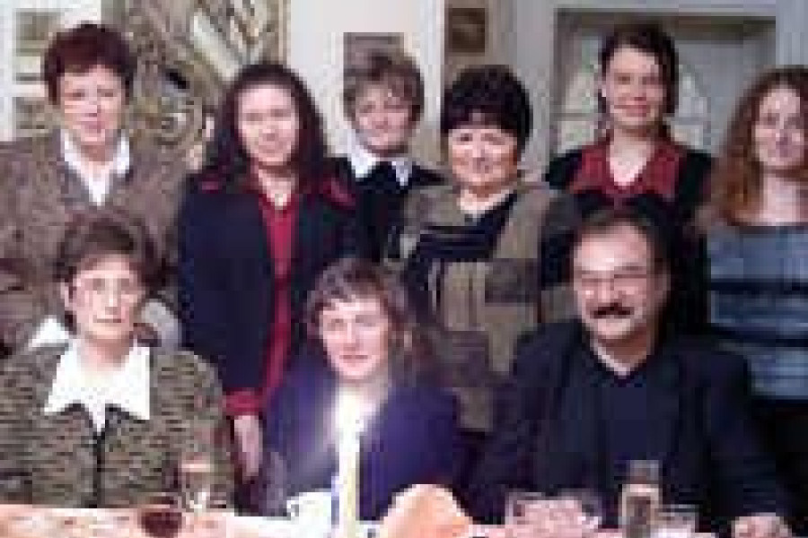 spotkanie człowiek stół kolacja