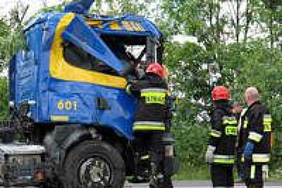 strażak ciężarówka