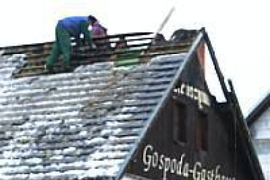 dach ludzie kruszyna