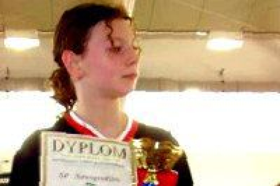 piłkarka ręczna nowogrodziec