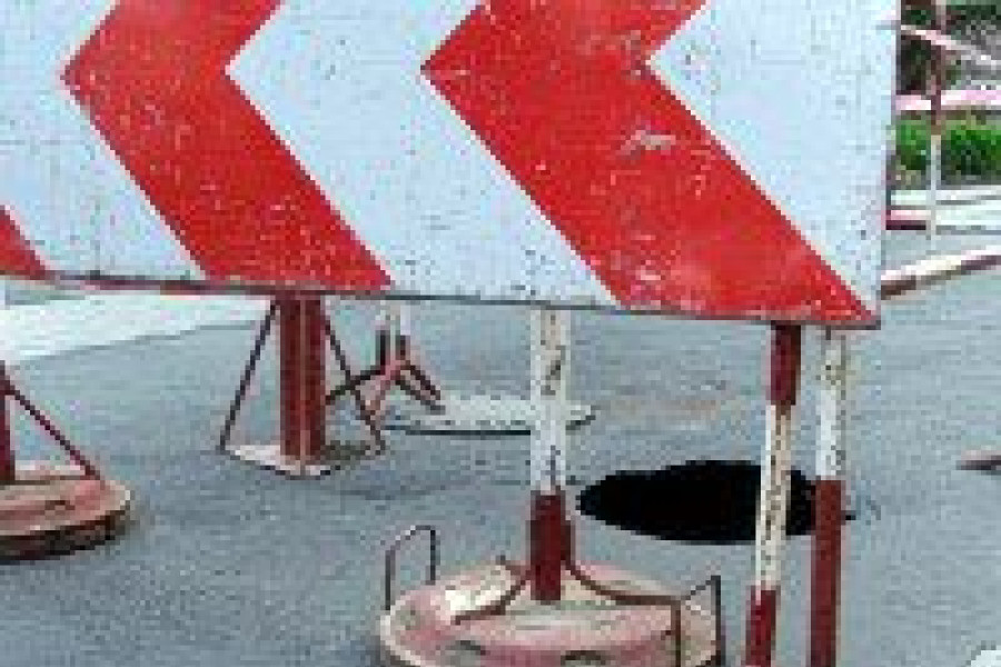 dziura jezdnia komuny paryskiej