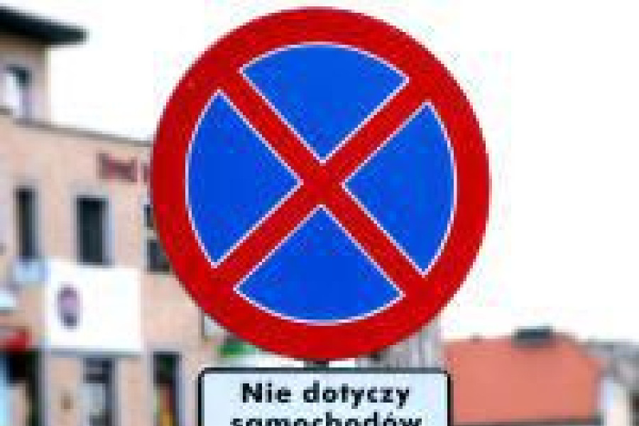 znak zakaz zatrzymywania się