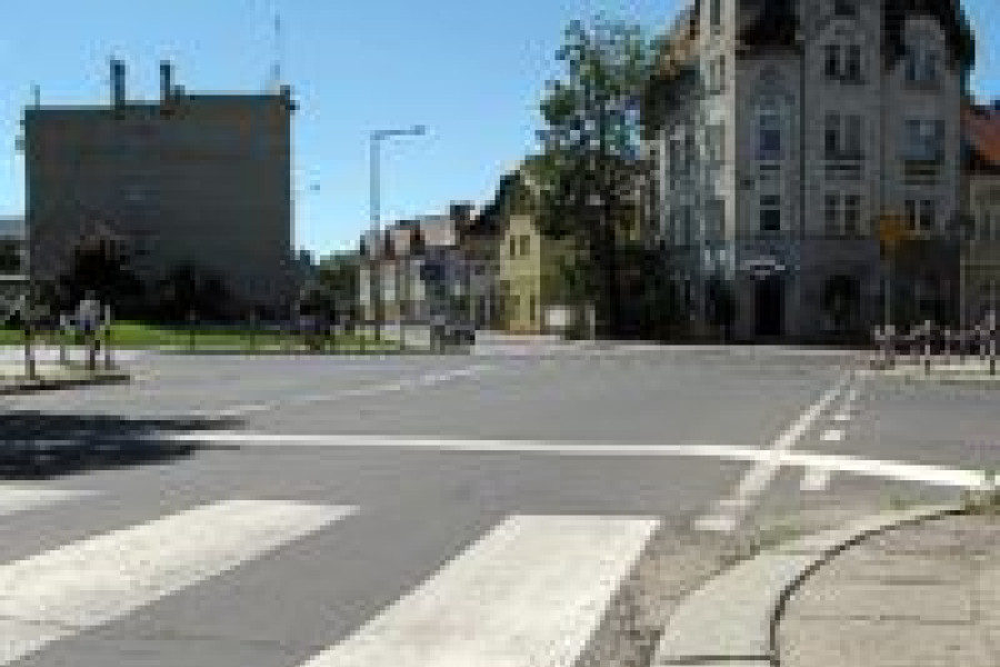 skrzyżowanie kubika piaskowa i garncarska