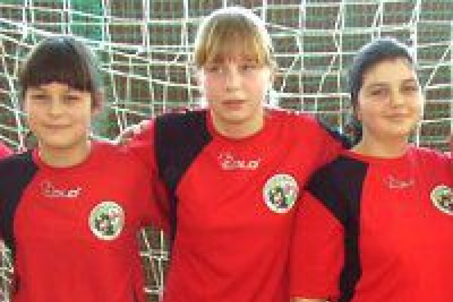 piłkarka piłka ręczna nowogrodziec