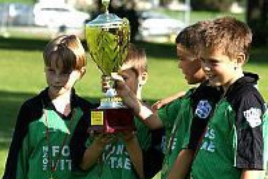 piłkarz bks bobrzanie puchar