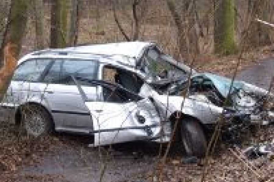 bmw wypadek