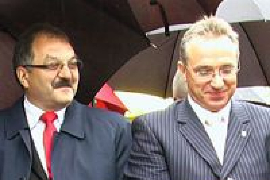 Cezary Przybylski Piotr Roman