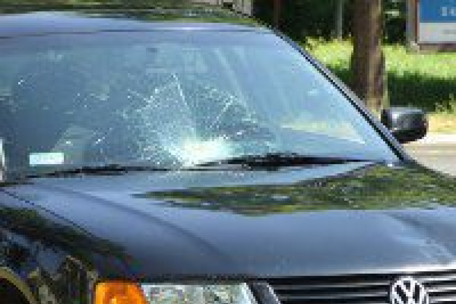 szyba potrącenie volkswagen