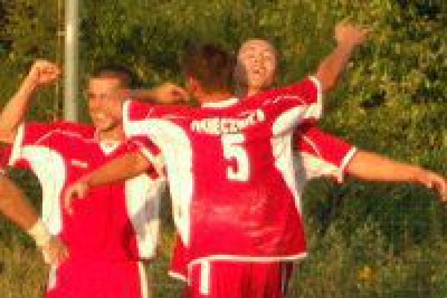 piłkarz leśnik osiecznica