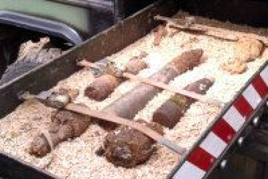 pocisk samochód saper