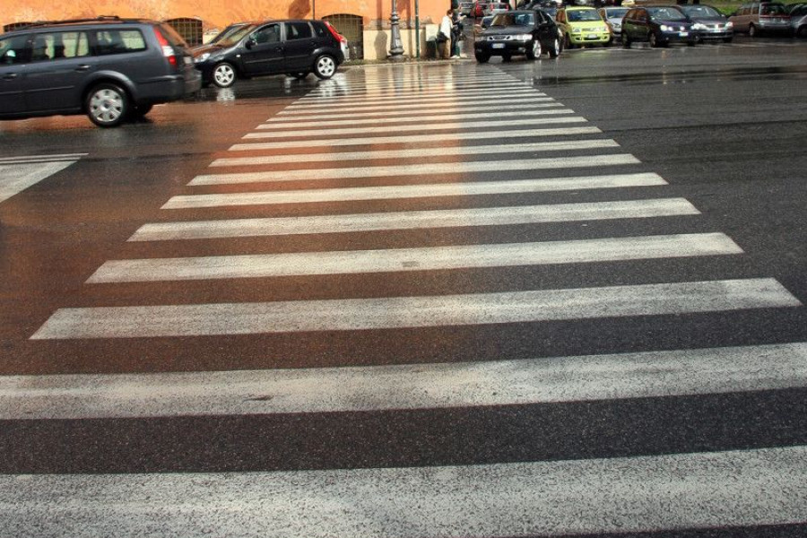 przejście pieszy zebra