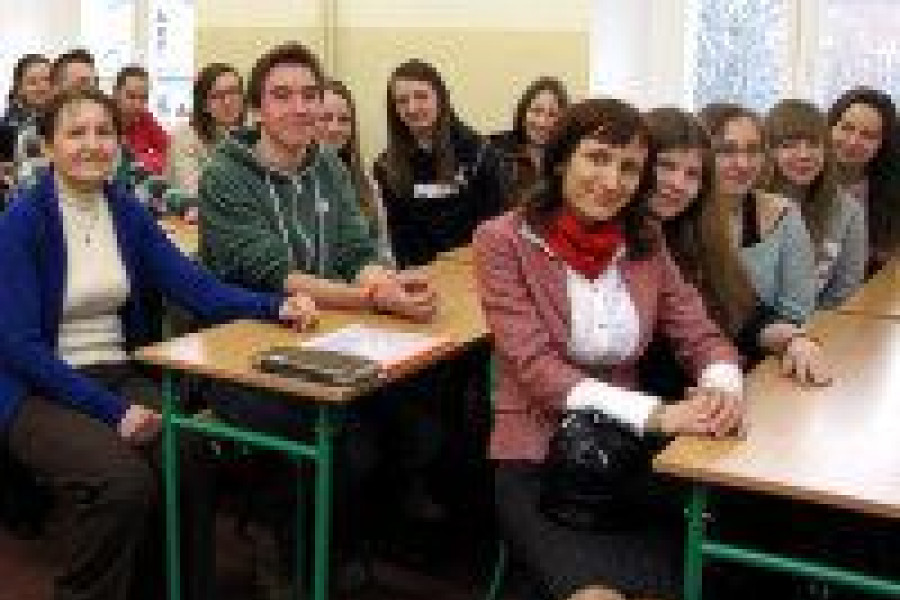 uczeń uczennica nauczycielka ZSOiZ